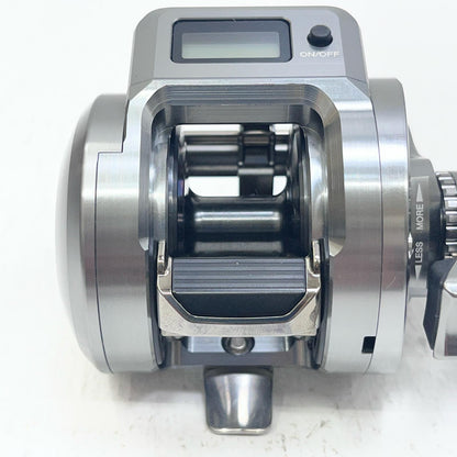 【中古】【フィッシング/釣り/釣具/リール】 【ベイトリール/右ハンドル】SHIMANO | シマノ 24オシアコンクエストCT 300HG【加古川店】