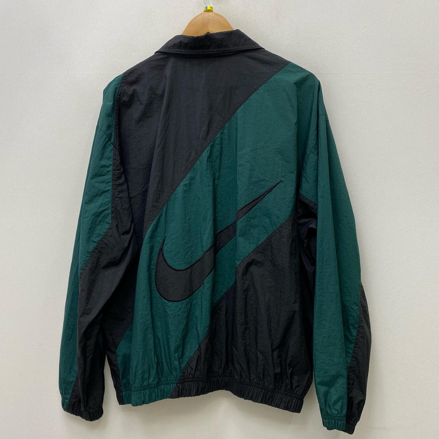 【中古】NIKE(VINTAGE) | ナイキヴィンテージ ナイロンジャケット ブラック サイズ：L【加古川店】
