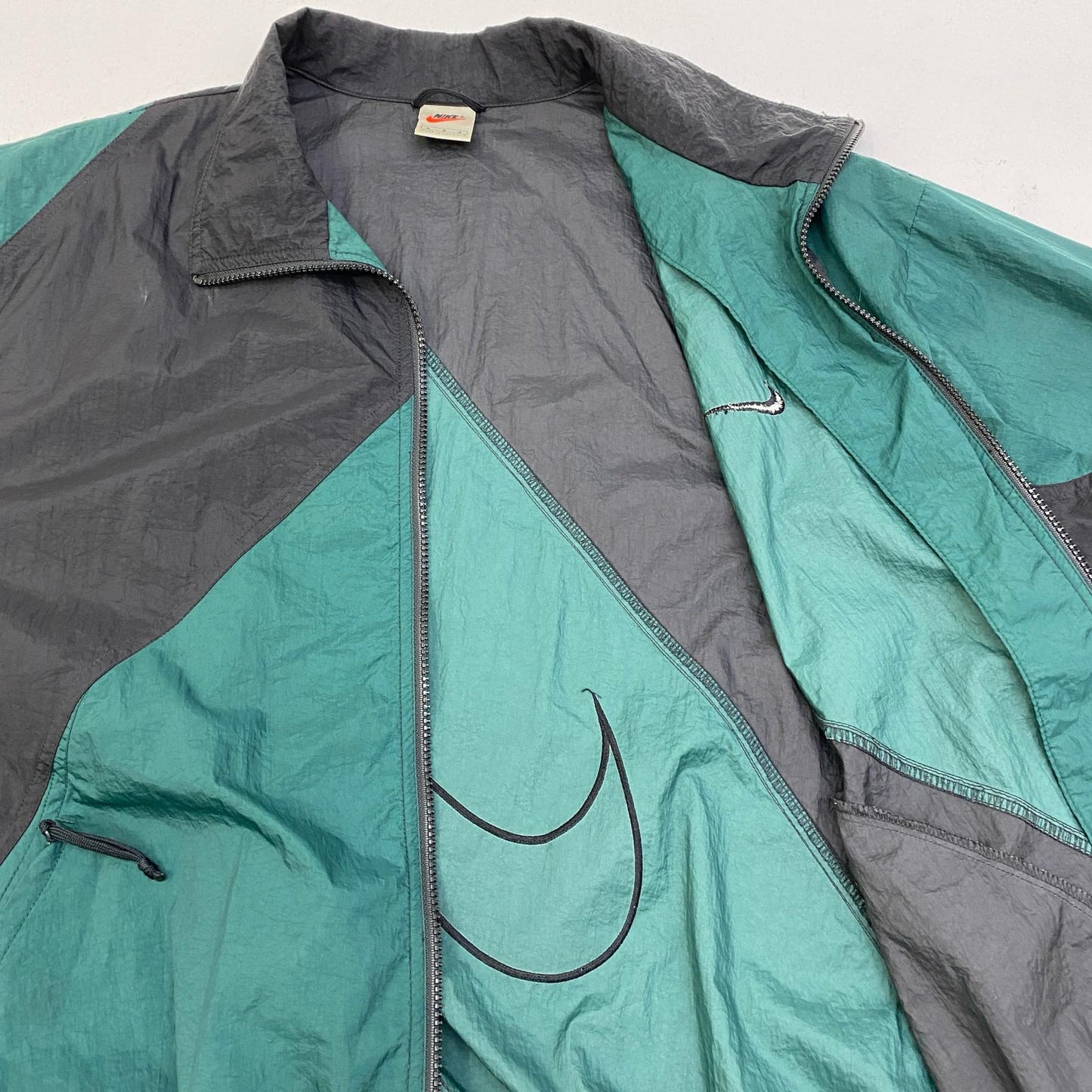 【中古】NIKE(VINTAGE) | ナイキヴィンテージ ナイロンジャケット ブラック サイズ：L【加古川店】