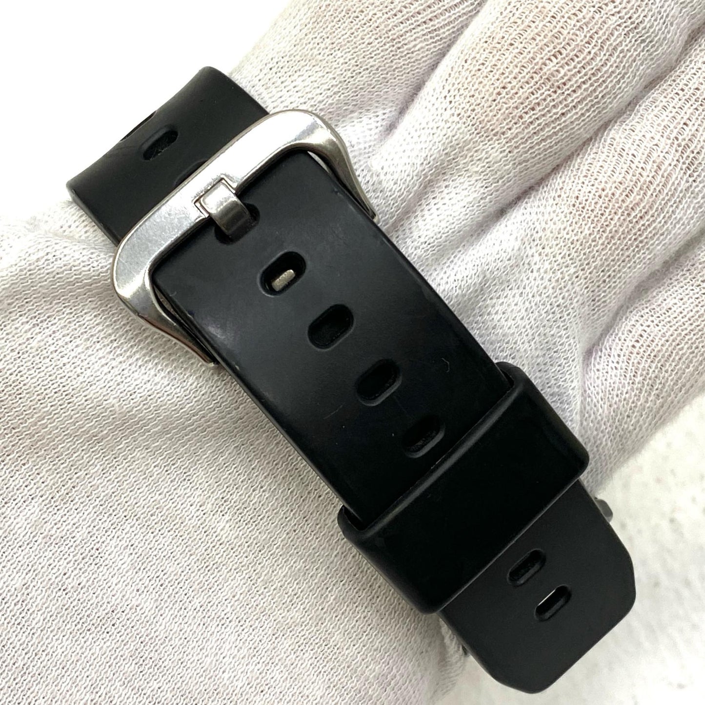 【中古】G-SHOCK | ジーショック 腕時計 GM-5600-1JF シルバー【加古川店】