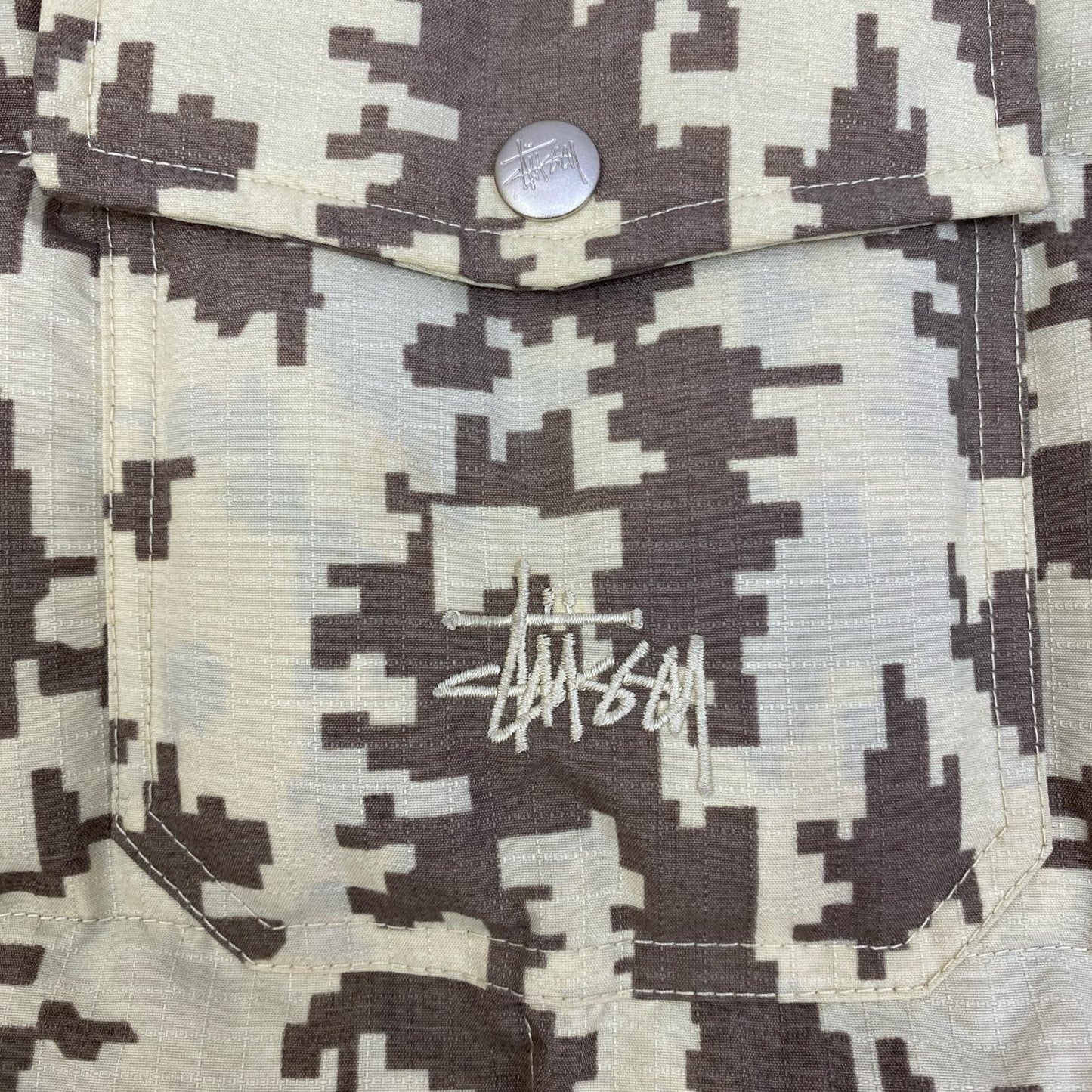 【中古】STUSSY | ステューシー digital camo down jacket その他アウター カモ【加古川店】