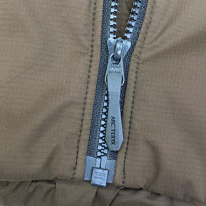 【中古】ARC'TERYX | アークテリクス atom jacket その他アウター ブラウン サイズ：M【加古川店】