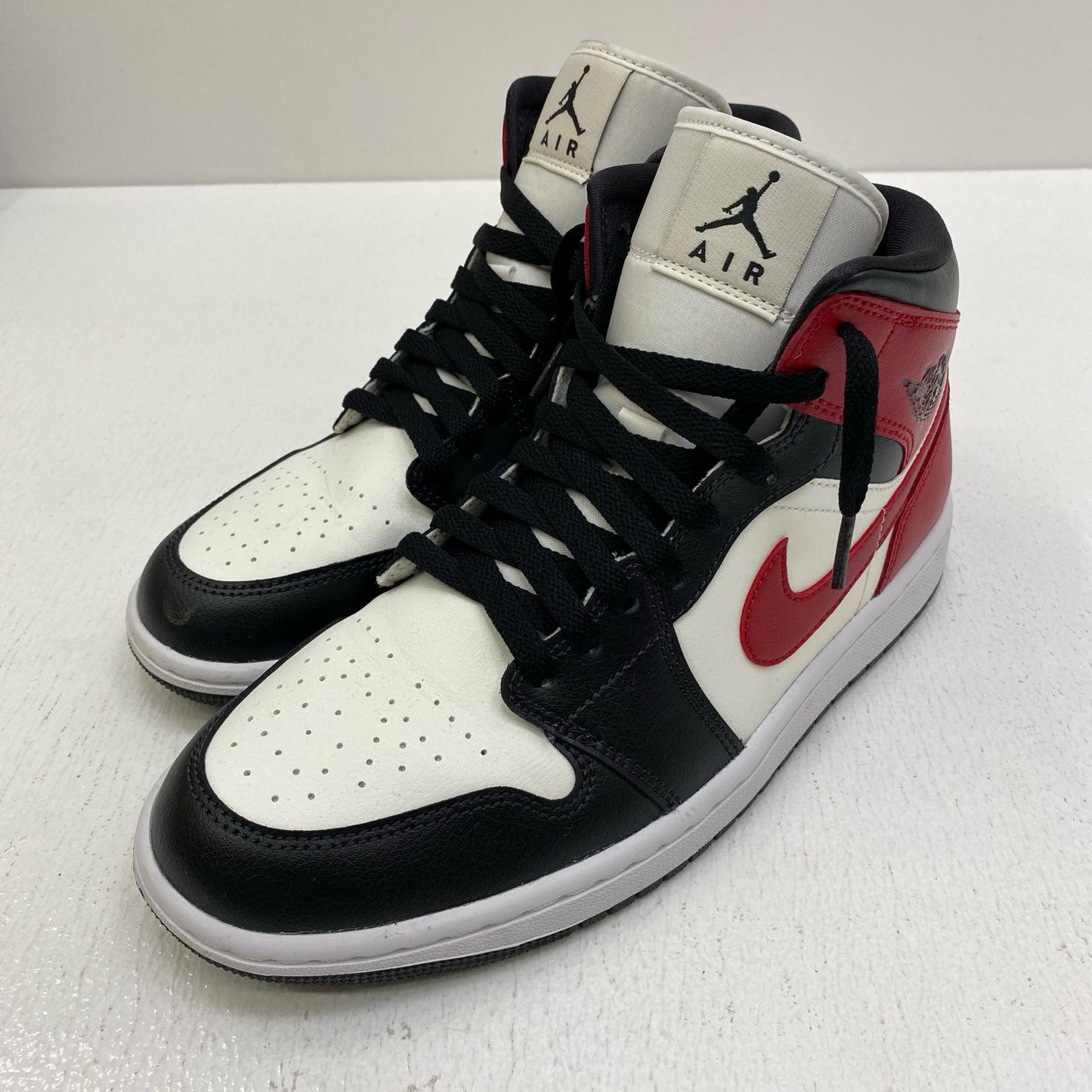 【中古】NIKE | ナイキ Women's Air Jordan 1 Mid スニーカー BQ6472-160 レッド 26.5cm【加古川店】