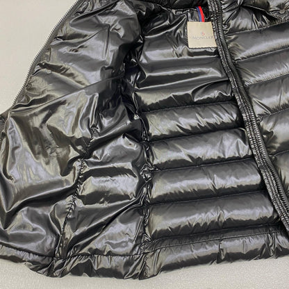 【中古】MONCLER | モンクレール BADYFUR ダウンジャケット D20934685825 68950 ブラック【加古川店】
