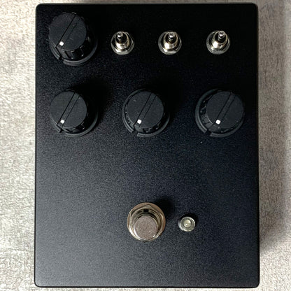 【新品】 ベース用オーバードライブ 楽器 GRAVION【加古川店】
