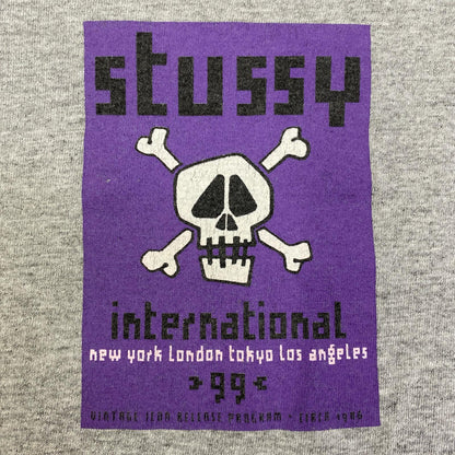 【中古】STUSSY | ステューシー SKULL INTERNATIONAL T USA製 半袖Ｔシャツ グレー サイズ：M【加古川店】