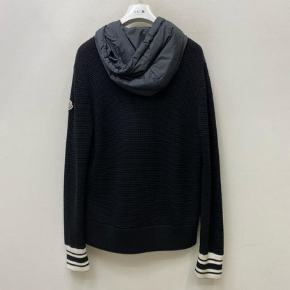 【中古】MONCLER | モンクレール CARDIGAN TRICOT その他アウター K10919B00015 ブラック サイズ：XL【加古川店】