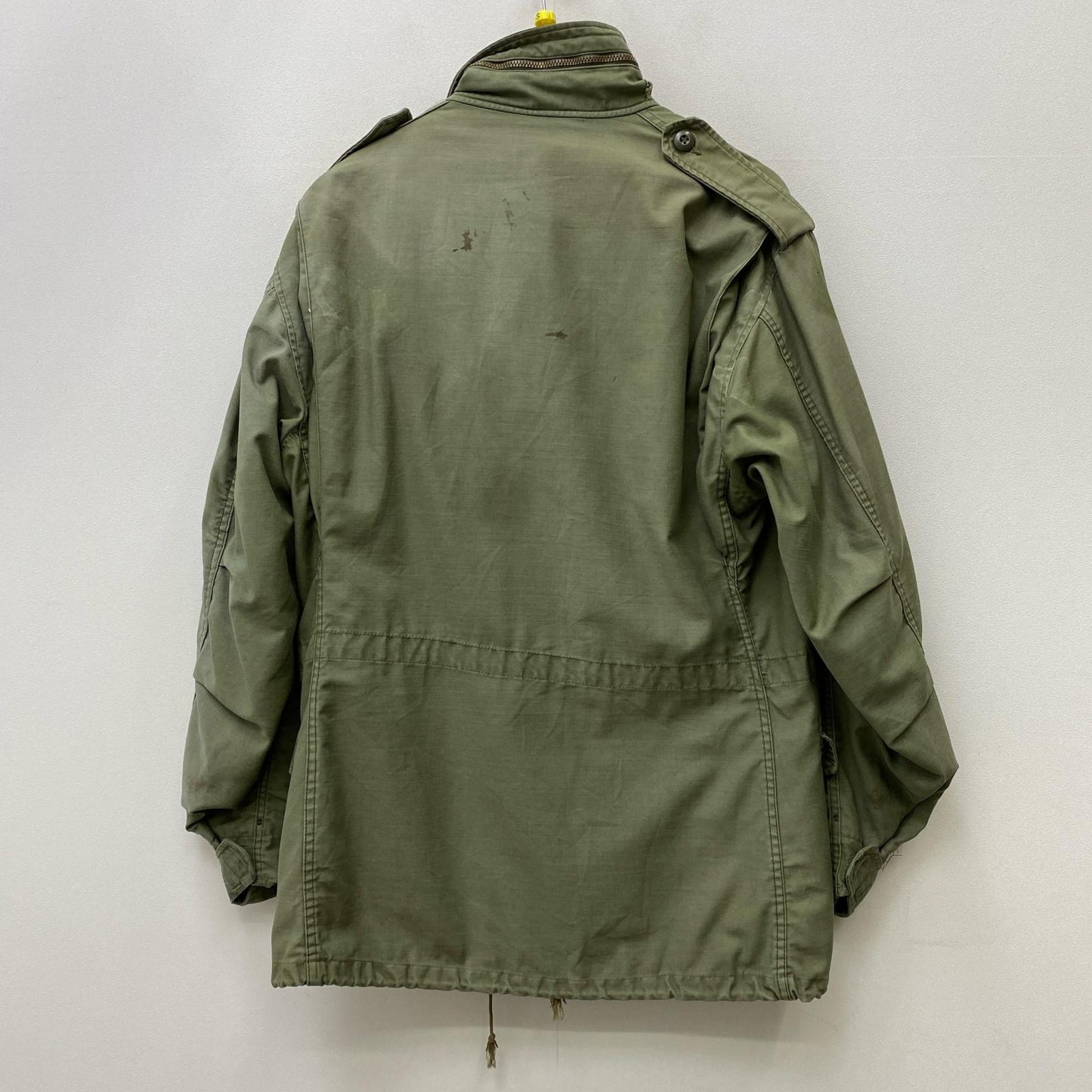 【中古】MILITARY衣料 | ミリタリーイリョウ U.S ARMY:M-65 FIELD JACKET ミリタリージャケット 8415-00-782-2839 カーキ【加古川店】