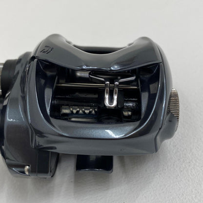 【中古】【フィッシング/釣り/釣具/リール】 【ベイトリール/右ハンドル】Daiwa | ダイワ 25タトゥーラSVTW 100H【加古川店】
