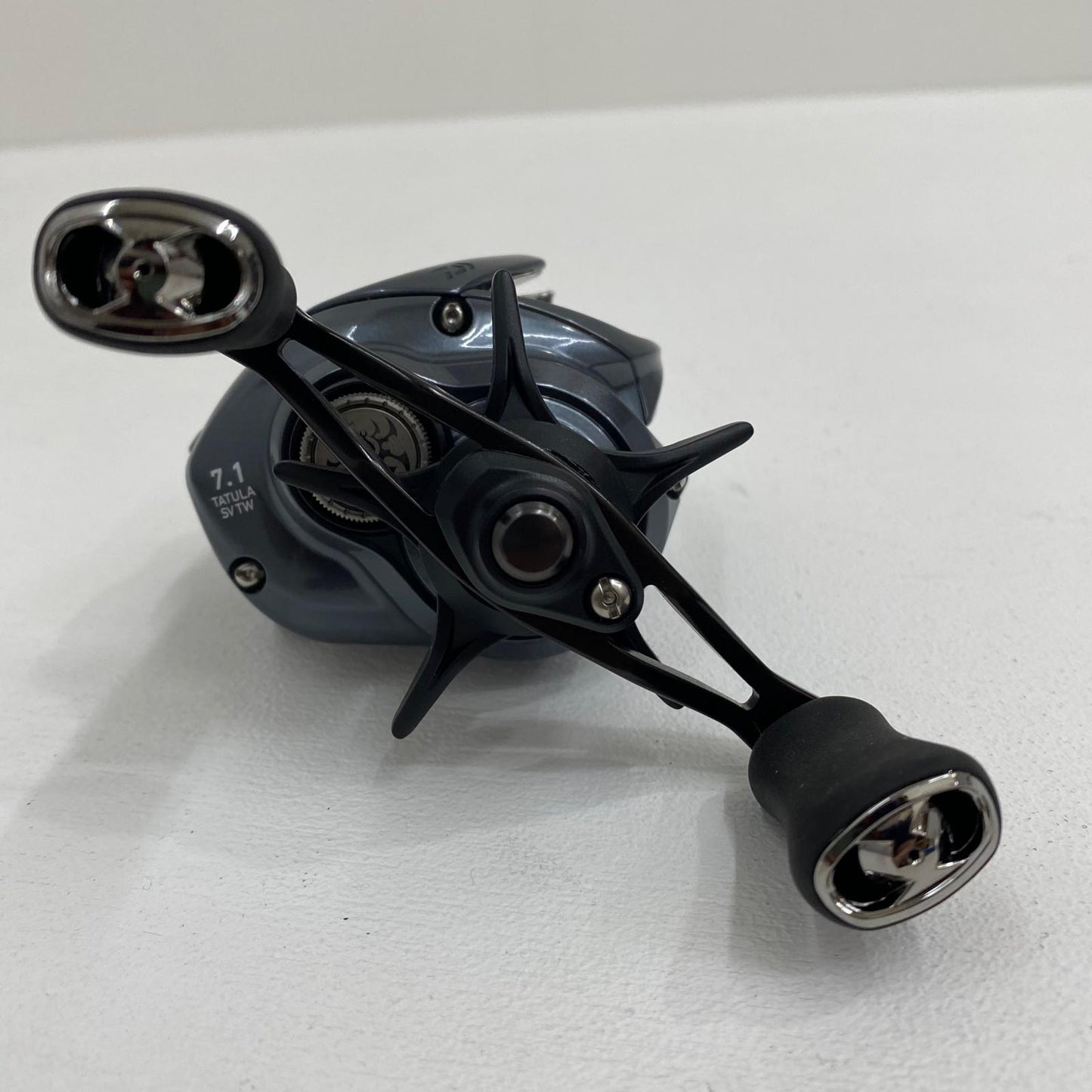 【中古】【フィッシング/釣り/釣具/リール】 【ベイトリール/右ハンドル】Daiwa | ダイワ 25タトゥーラSVTW 100H【加古川店】