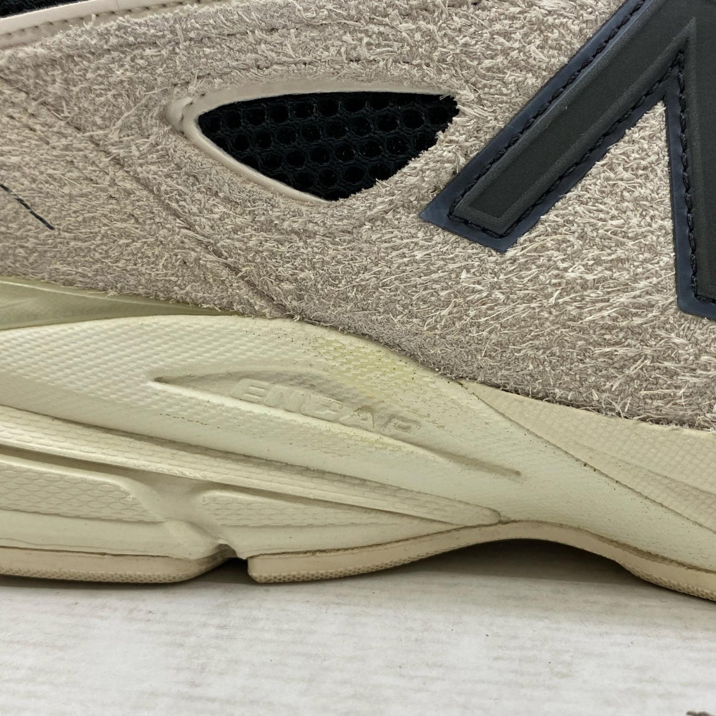 【中古】NEW BALANCE | ニューバランス × Joe Freshgoods 990V4 'Intro' スニーカー U990JR2 アイボリー 27.5cm【加古川店】