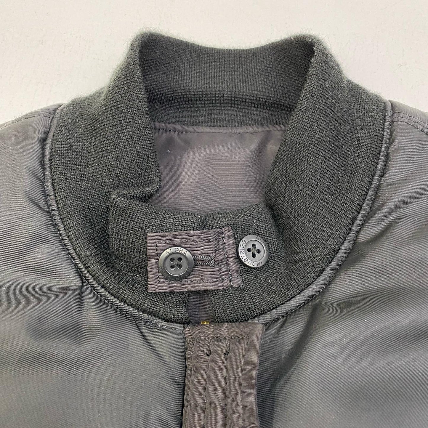 【中古】COMME des GARCONS | コムデギャルソン REVERSIBLE WEP JACKET ミリタリージャケット SZ-J033 ブラック サイズ：S【加古川店】