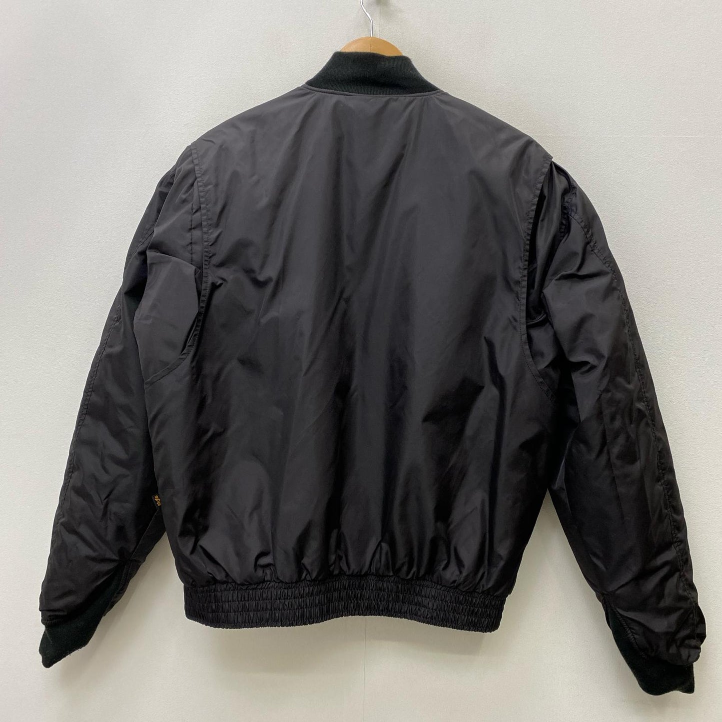 【中古】COMME des GARCONS | コムデギャルソン REVERSIBLE WEP JACKET ミリタリージャケット SZ-J033 ブラック サイズ：S【加古川店】