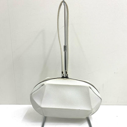 【中古】ISSEY MIYAKE | イッセイミヤケ ショルダーバッグ PP64-AG501 ホワイト【加古川店】