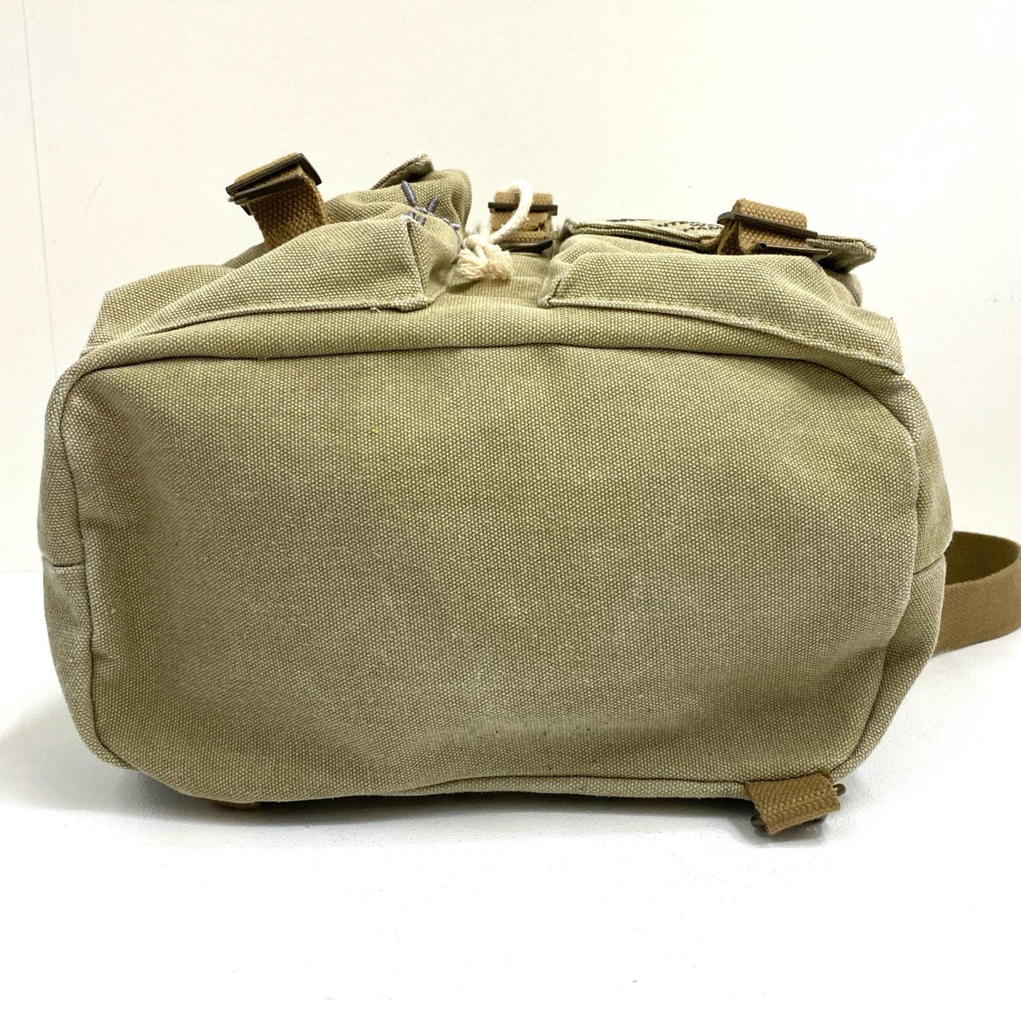 【中古】TRAVIS SCOTT | トラビススコットトラヴィススコット Canvas Backpack リュック・デイパック カーキ【加古川店】