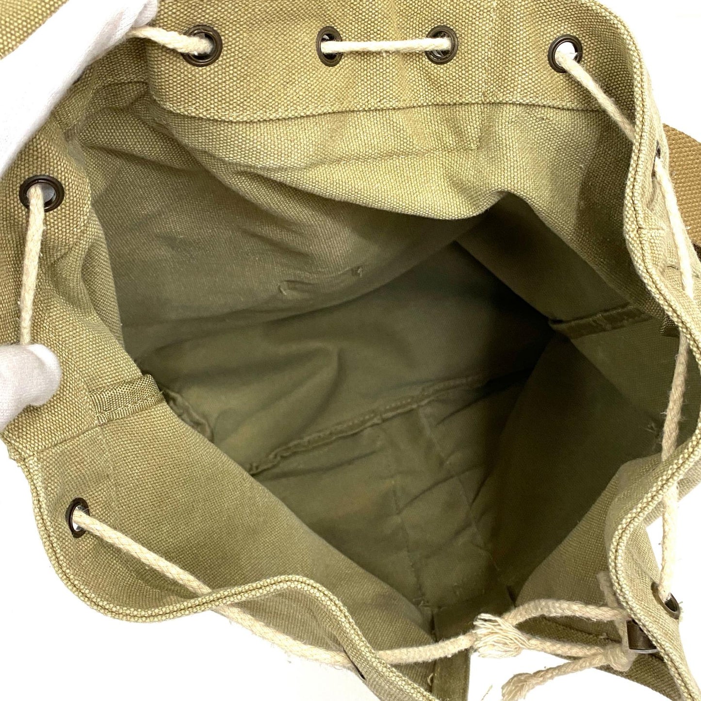 【中古】TRAVIS SCOTT | トラビススコットトラヴィススコット Canvas Backpack リュック・デイパック カーキ【加古川店】