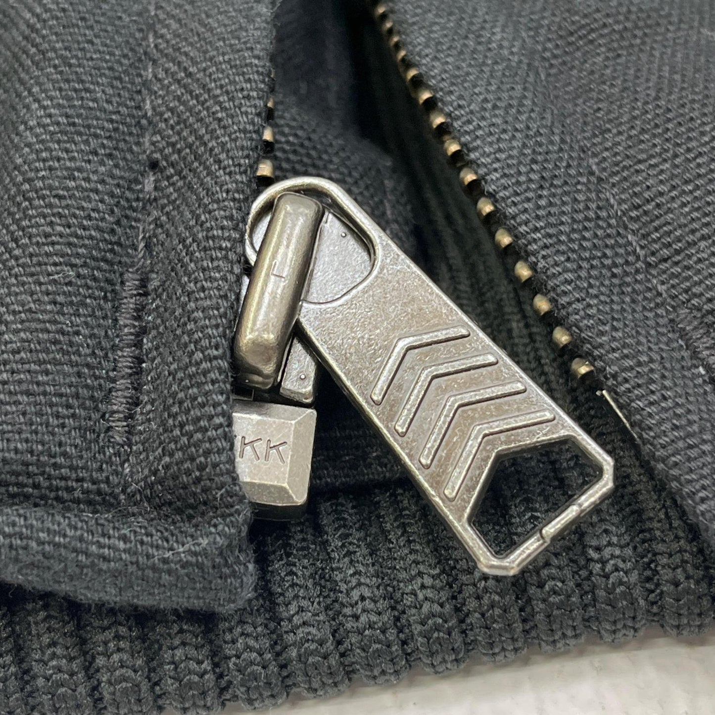 【中古】Carhartt | カーハート WASHED DUCK INSULATED ACTIVE JACKET ブルゾン 104050-BLK ブラック サイズ：XL【加古川店】
