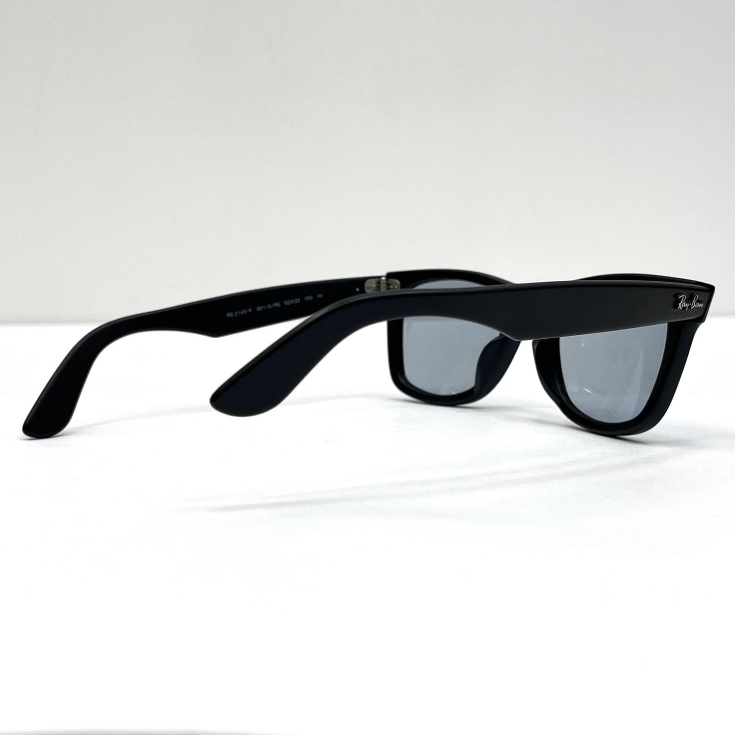 【中古】RAY BAN | レイバン 52/22/150 サングラス RB2140-F 901-S/R5 ブラック【加古川店】