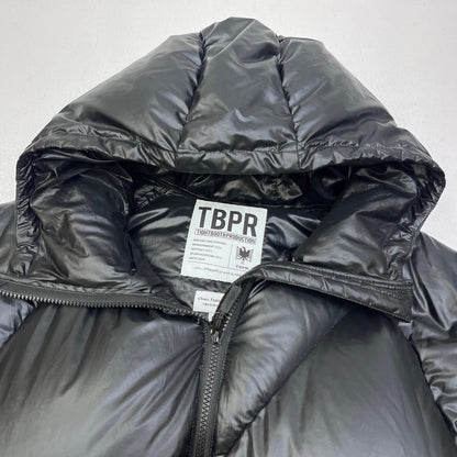 【中古】TIGHTBOOTH PRODUCTION | タイトブースプロダクション Chaos Fishing Club ダウンジャケット ブラック サイズ：M【加古川店】