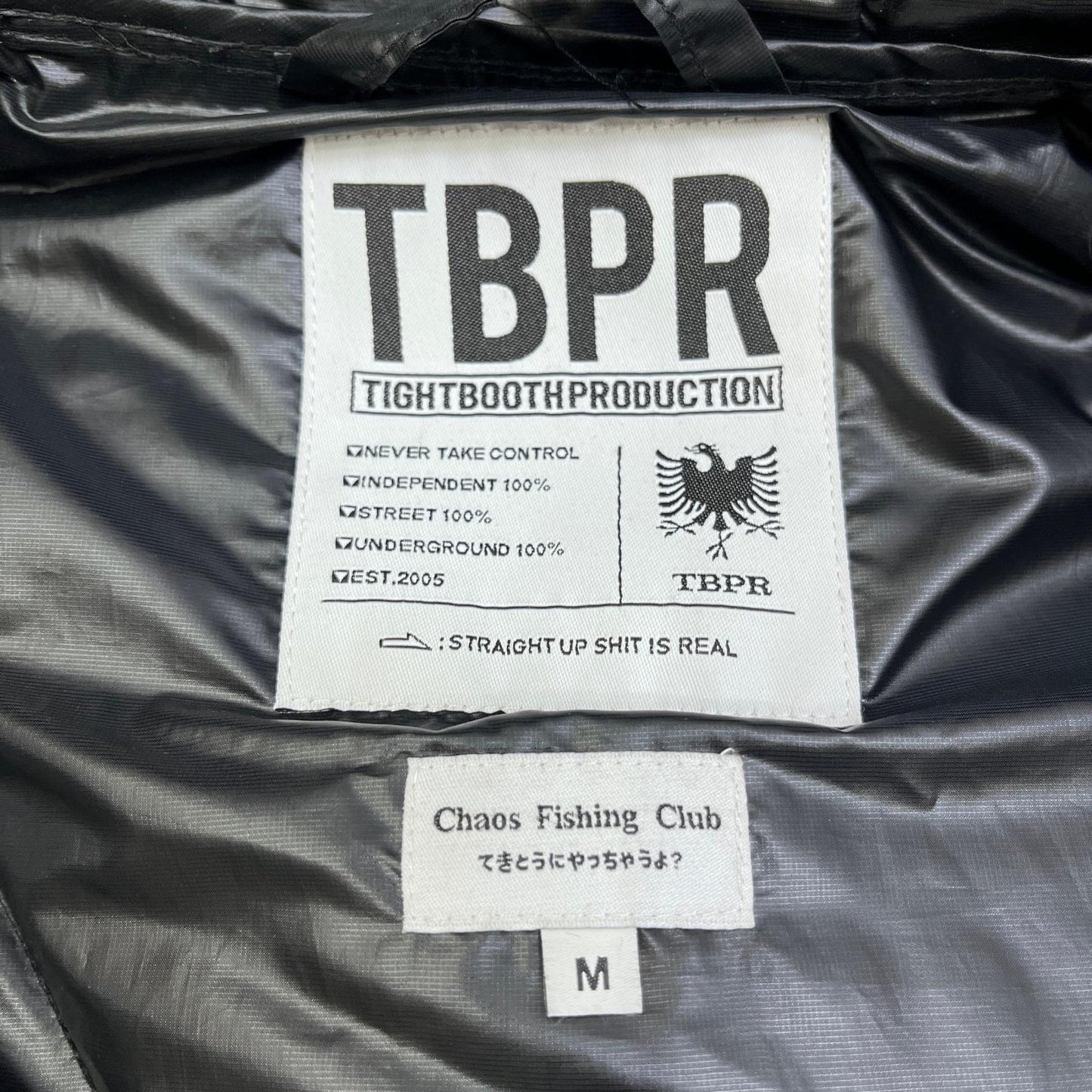 【中古】TIGHTBOOTH PRODUCTION | タイトブースプロダクション Chaos Fishing Club ダウンジャケット ブラック サイズ：M【加古川店】