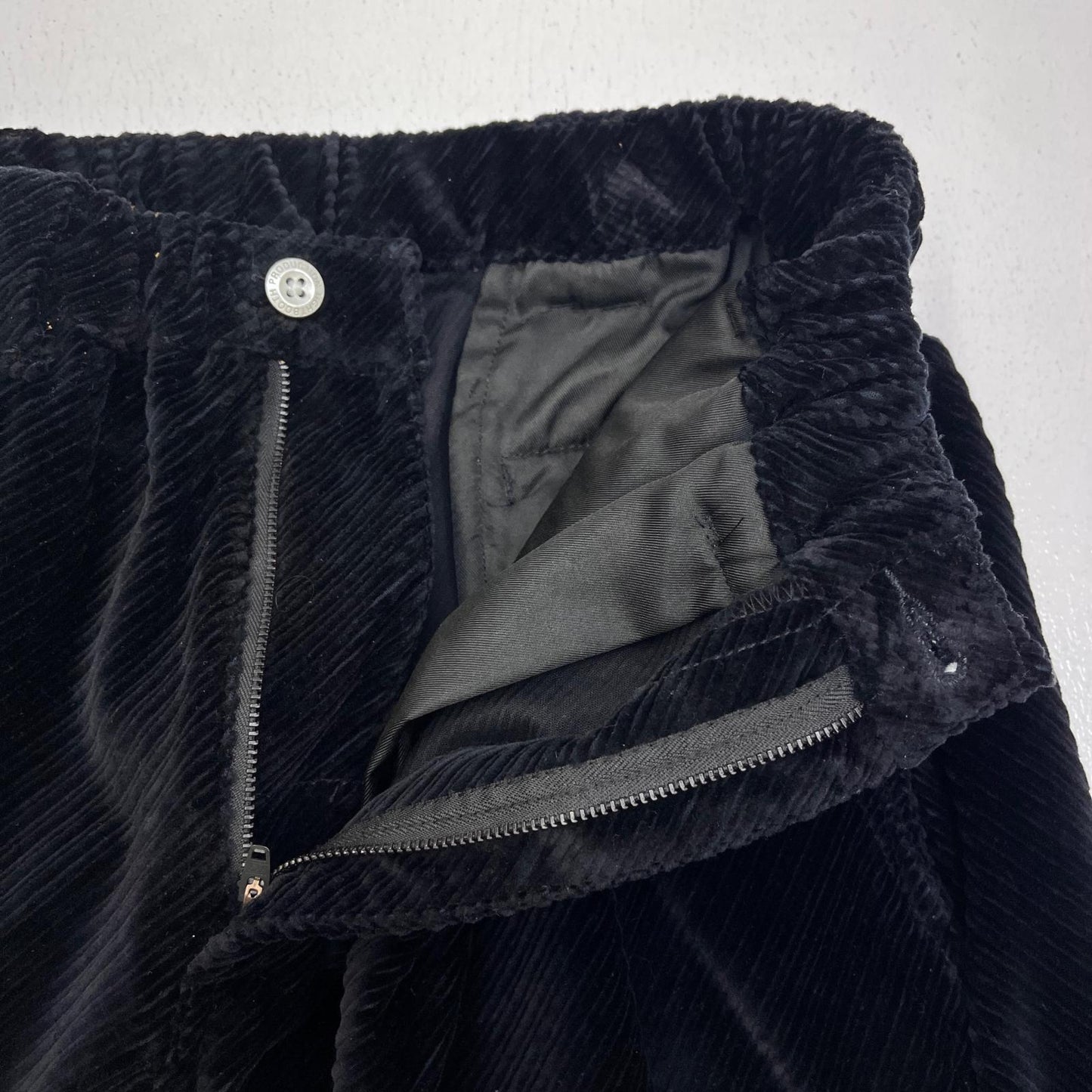 【中古】TIGHTBOOTH PRODUCTION | タイトブースプロダクション BIAS CORD BAGGY SLACKS パンツ ブラック サイズ：L【加古川店】