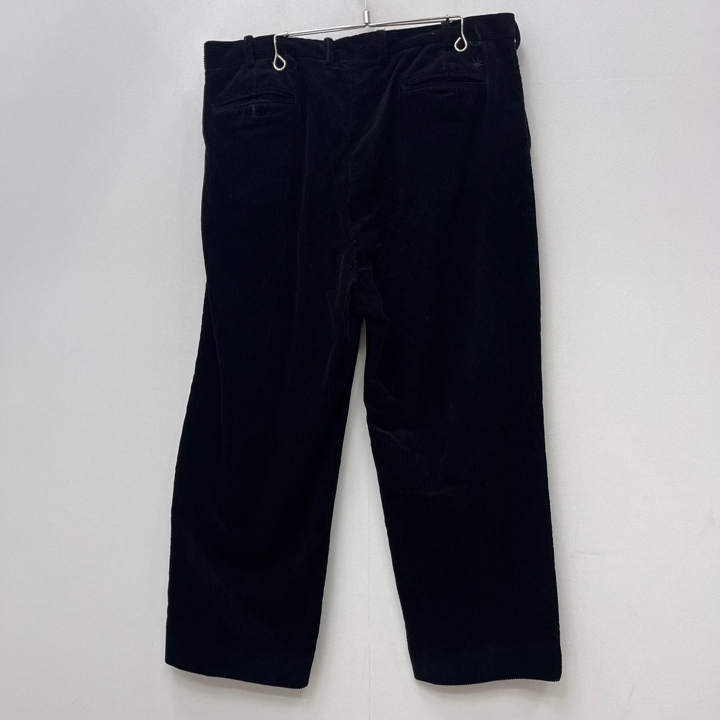 【中古】GDC | ジーディーシー corduroy Two tuck straight pants パンツ gd0256 ブラック サイズ：XL【加古川店】