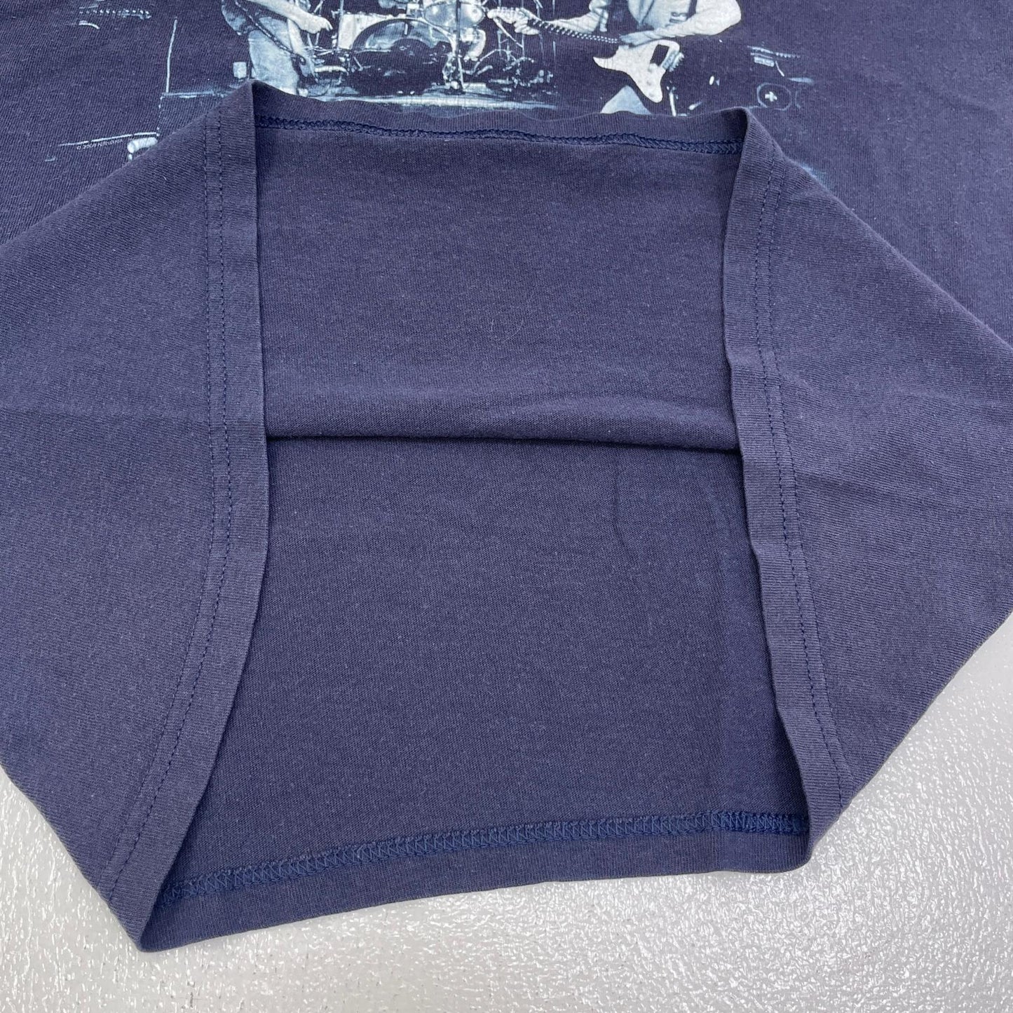 【中古】 nirvana:kurt cobain from the muddy banks 半袖Ｔシャツ ダークネイビー サイズ：M【加古川店】