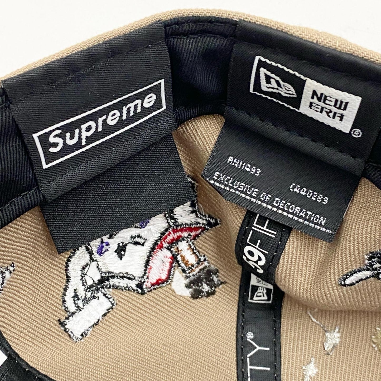 supreme シュプリーム S LOGO・NEW ERA メッシュキャップ ベージュ 22SS