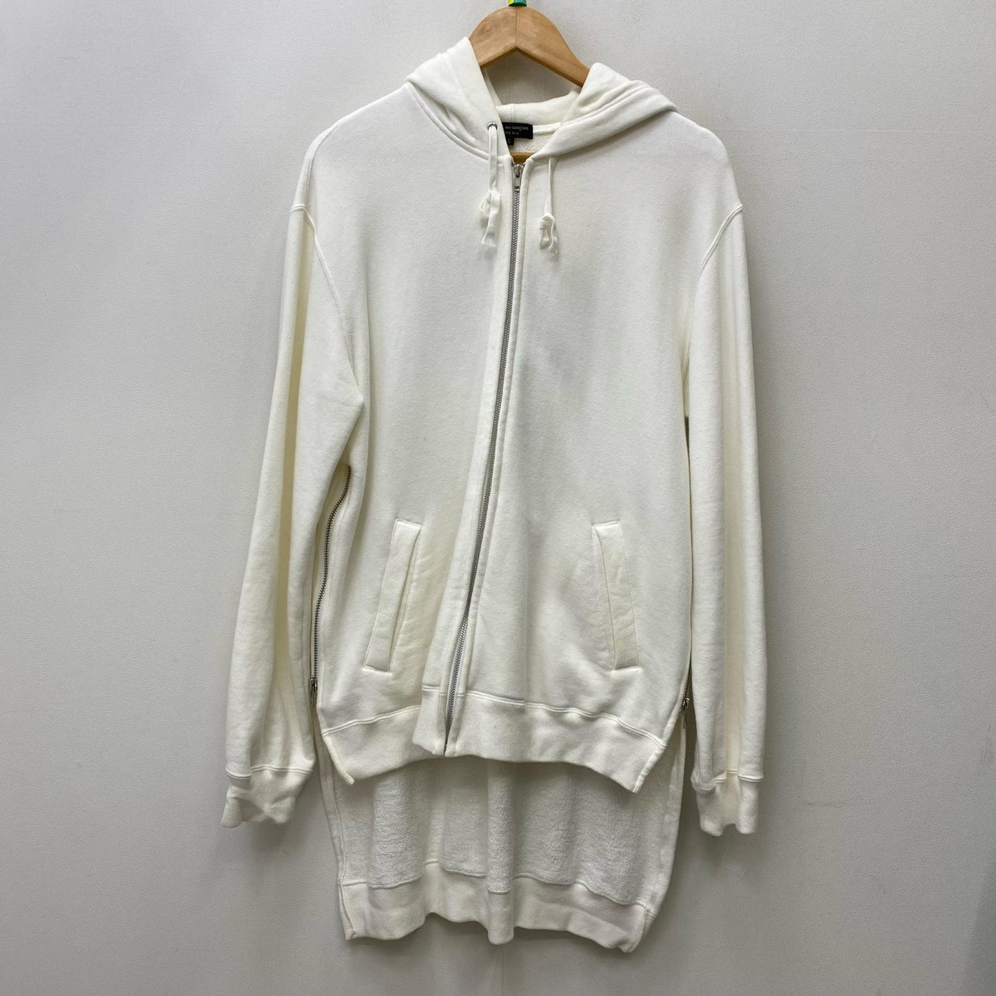 【中古】COMME des GARCONS HOMME PLUS | コムデギャルソンオムプリュス パーカー PI-T013 ホワイト サイズ：L【加古川店】