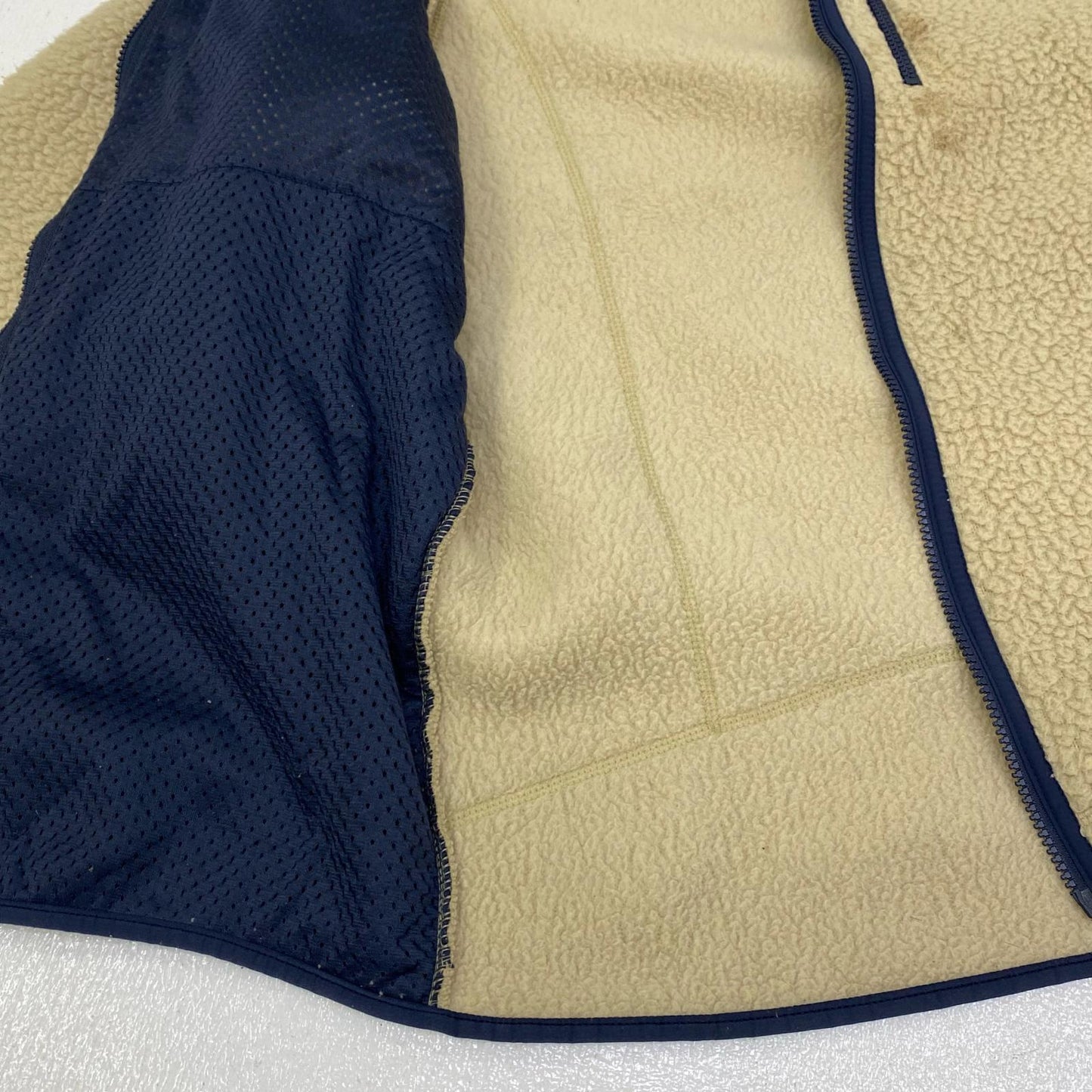【中古】patagonia | パタゴニア Retro Pile Jacket その他トップス 22801FA19 ベージュ サイズ：L【加古川店】