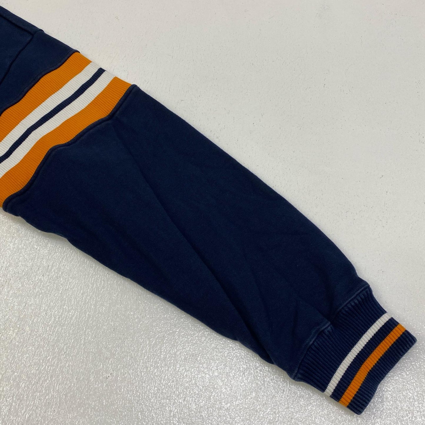 【中古】X-LARGE | エクストララージ STRIPED SLEEVE TEAM LOGO CREWNECK スウェット 101223012007 ネイビー サイズ：L【加古川店】