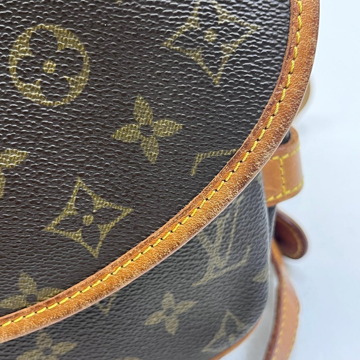 【中古】LOUIS VUITTON | ルイ・ヴィトン ソミュール30 ショルダーバッグ M42256 AR0913【加古川店】