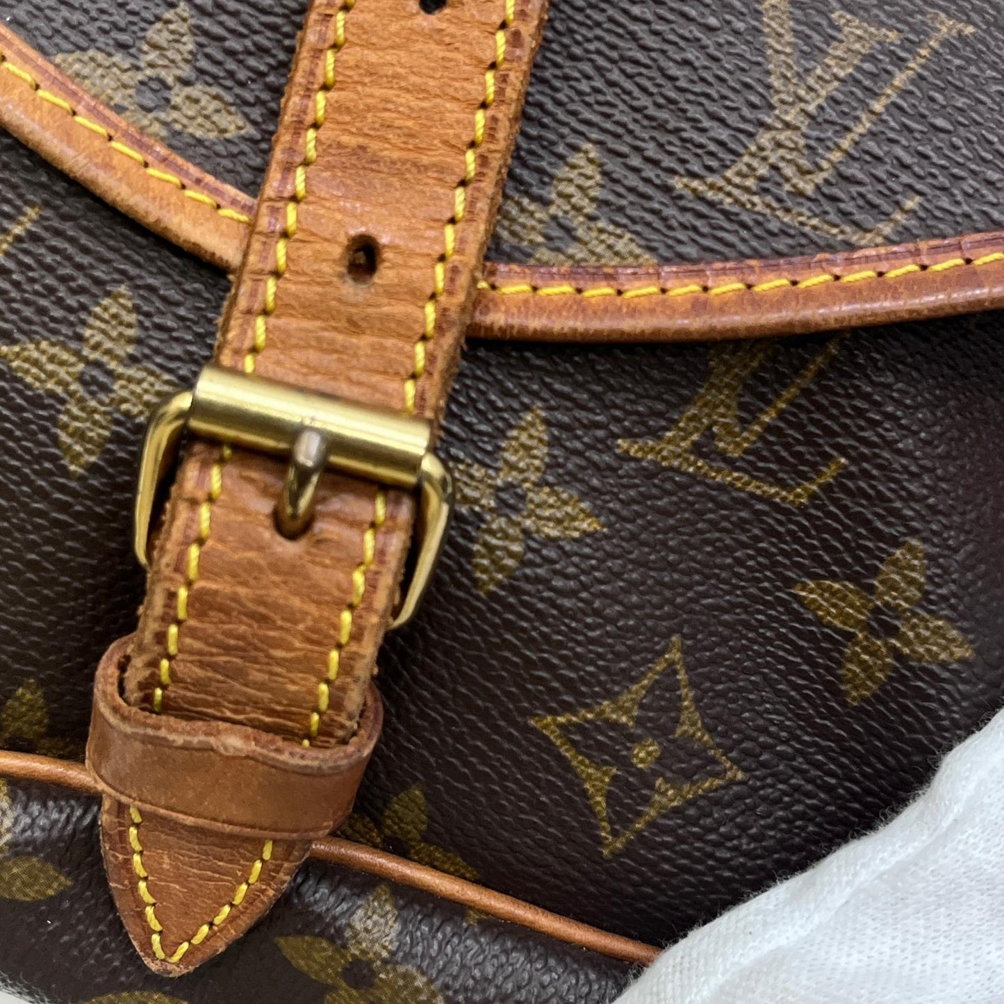 【中古】LOUIS VUITTON | ルイ・ヴィトン ソミュール30 ショルダーバッグ M42256 AR0985【加古川店】