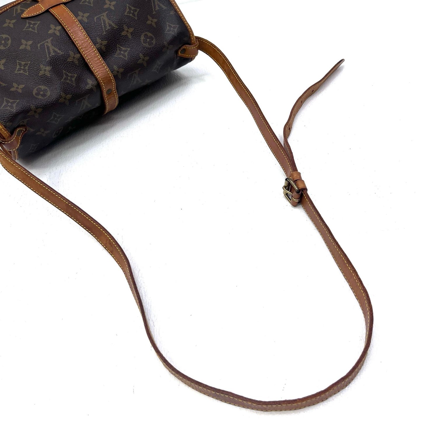 【中古】LOUIS VUITTON | ルイ・ヴィトン ソミュール30 ショルダーバッグ M42256 AR0985【加古川店】