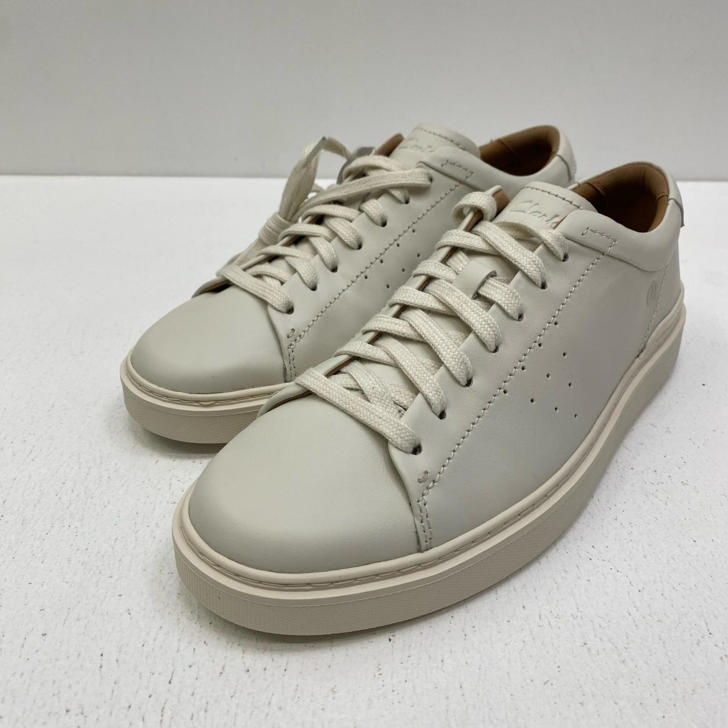 【中古】Clarks | クラークス craft swift white leather スニーカー 26176134 ホワイト【加古川店】