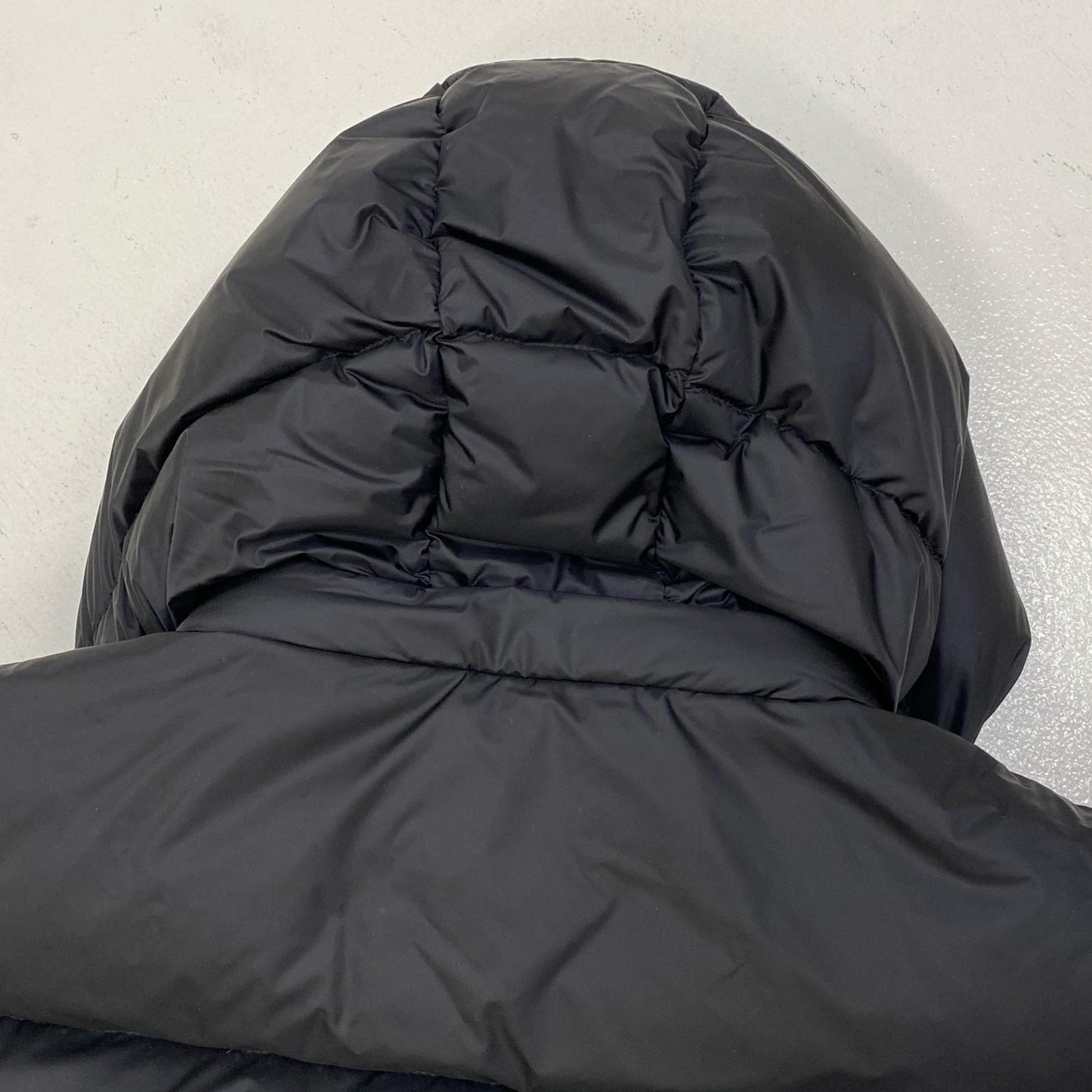 【中古】TATRAS | タトラス POSEIDONE ダウンベスト MJXA0003013588 ブラック【加古川店】
