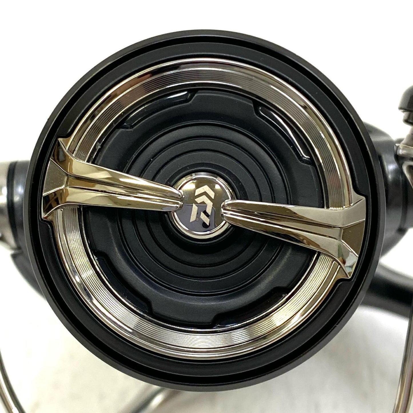 【中古】【フィッシング/釣り/釣具/リール】 【スピニングリール】Daiwa | ダイワ 24ルビアスPCLT 2500-H【加古川店】