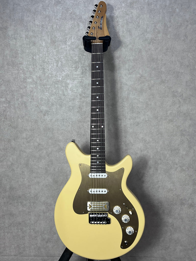 【新品】 Eastman | イーストマン 楽器 DC'62-DS 2025年製【加古川店】