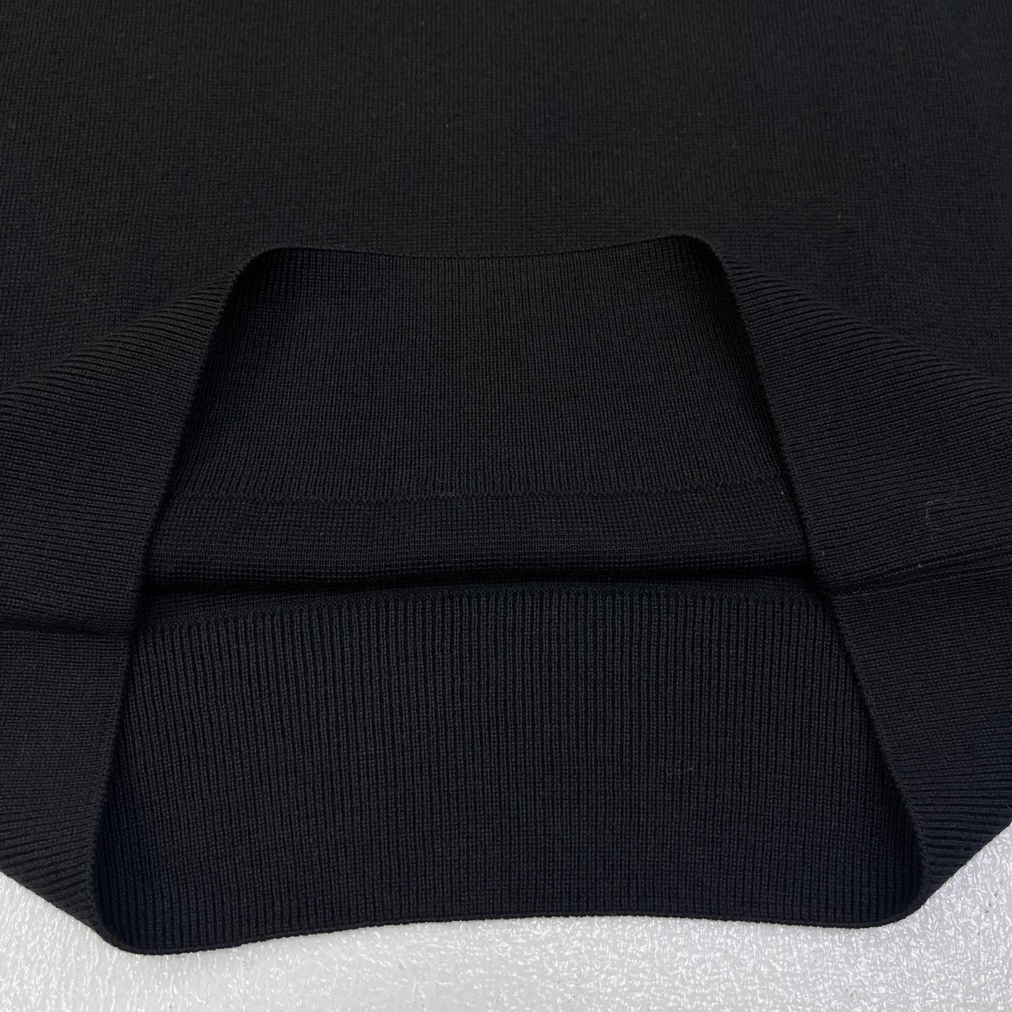 【中古】AMI | アミ Ami de Coeur 国内正規品 ニット HKS826.001 ブラック サイズ：M【加古川店】