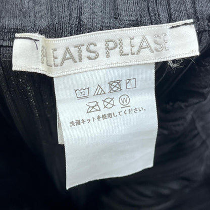 【中古】ISSEY MIYAKE | イッセイミヤケ THICKER BOTTOMS 2 PLEATS PLEASE パンツ PP33JF384 ブラック サイズ：4【加古川店】