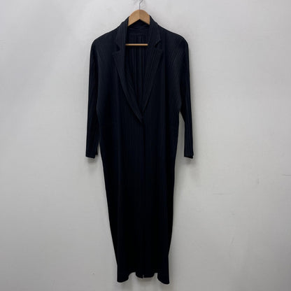 【中古】ISSEY MIYAKE | イッセイミヤケ PLEATS PLEASE その他アウター PP03-JA203 ブラック サイズ：2【加古川店】