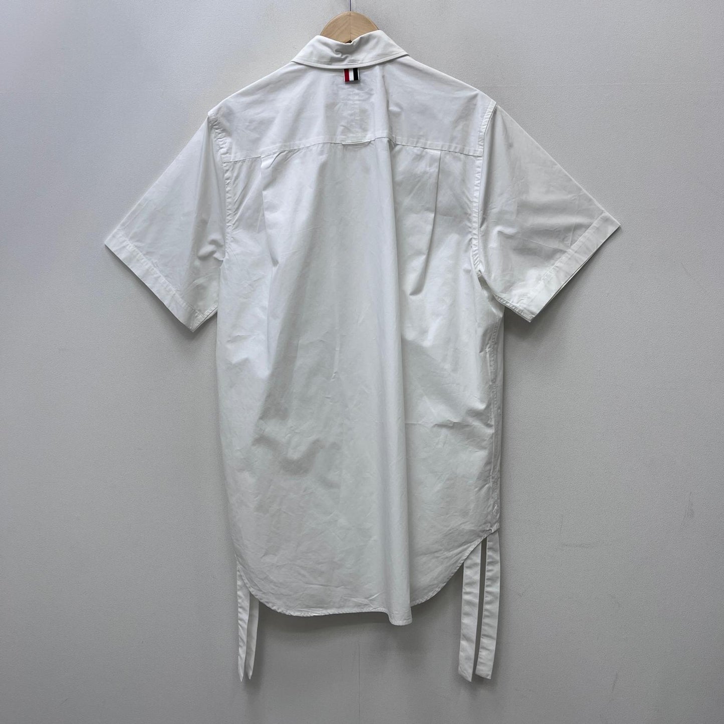 【中古】THOM BROWNE. | トムブラウン ヘビーポプリンスーパサイズ　ミニシャツワンピース　国内正規品 長袖シャツ FDSD91A-F0184-100 ホワイト サイズ：36【加古川店】