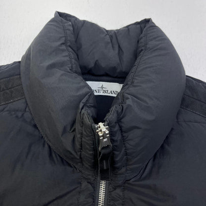 【中古】STONE ISLAND | ストーンアイランド SEAMLESS TUNNEL NYLON DOWN ダウンジャケット 811543028 ブラック サイズ：XL【加古川店】