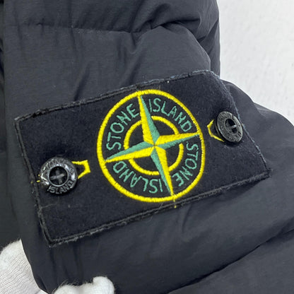 【中古】STONE ISLAND | ストーンアイランド SEAMLESS TUNNEL NYLON DOWN ダウンジャケット 811543028 ブラック サイズ：XL【加古川店】