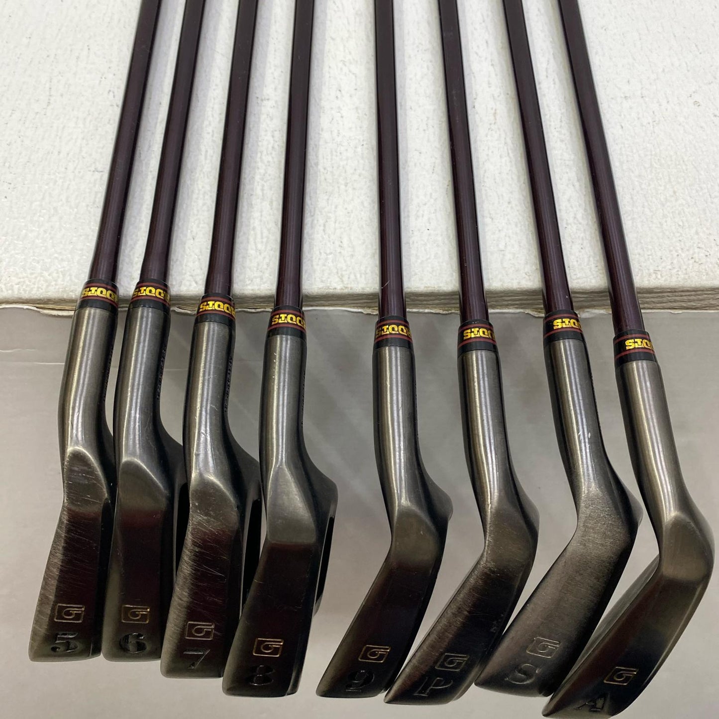 【ゴルフ用品】 アイアンセット AERMET ROOTS ｱｲｱﾝ8本ｾｯﾄ フレックス:L 5-9.P.S.A ﾚﾃﾞｨｰｽ【加古川店】