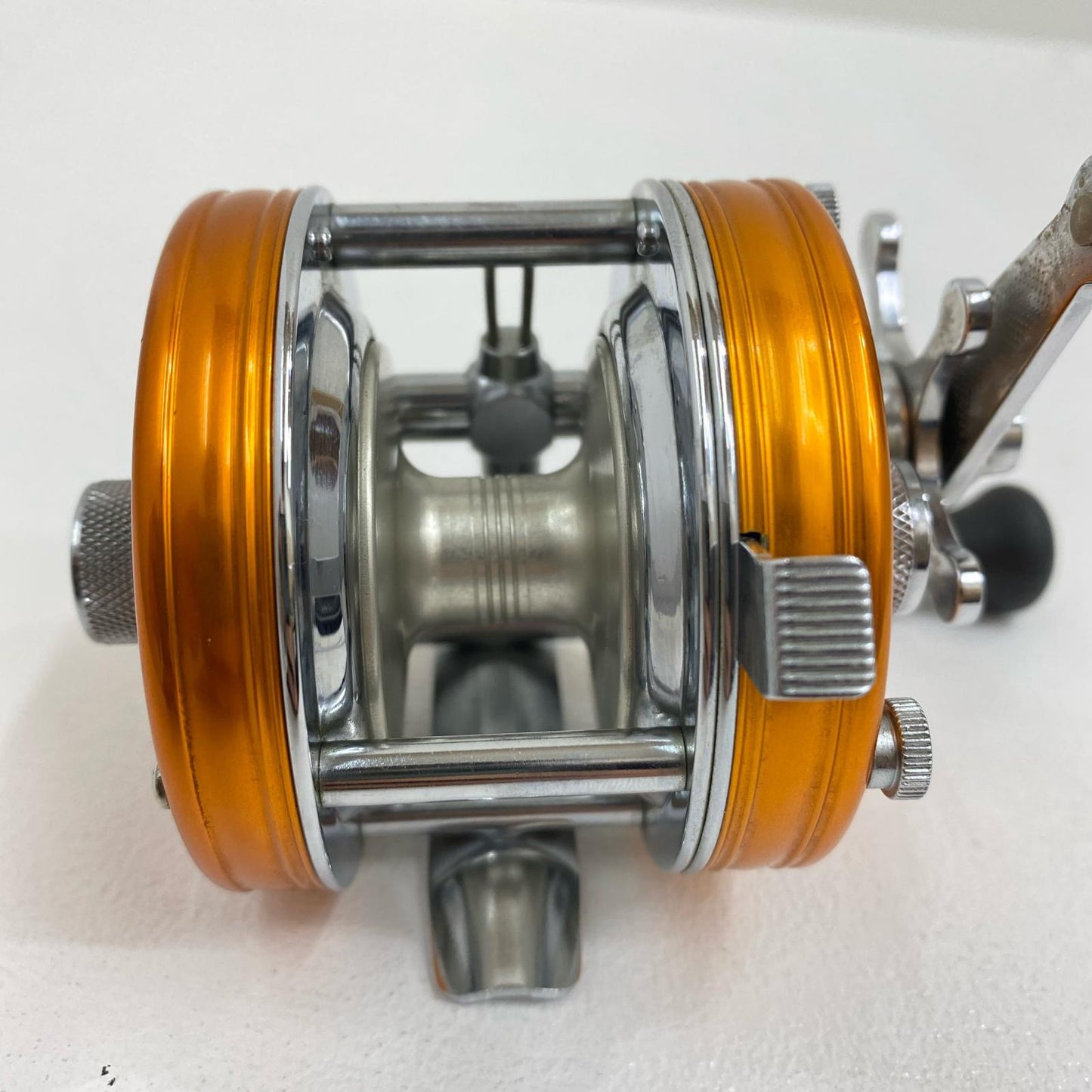 【中古】【フィッシング/釣り/釣具/リール】 【ベイトリール/右ハンドル】AbuGarcia | アブガルシア アンバサダー 4500C【加古川店】