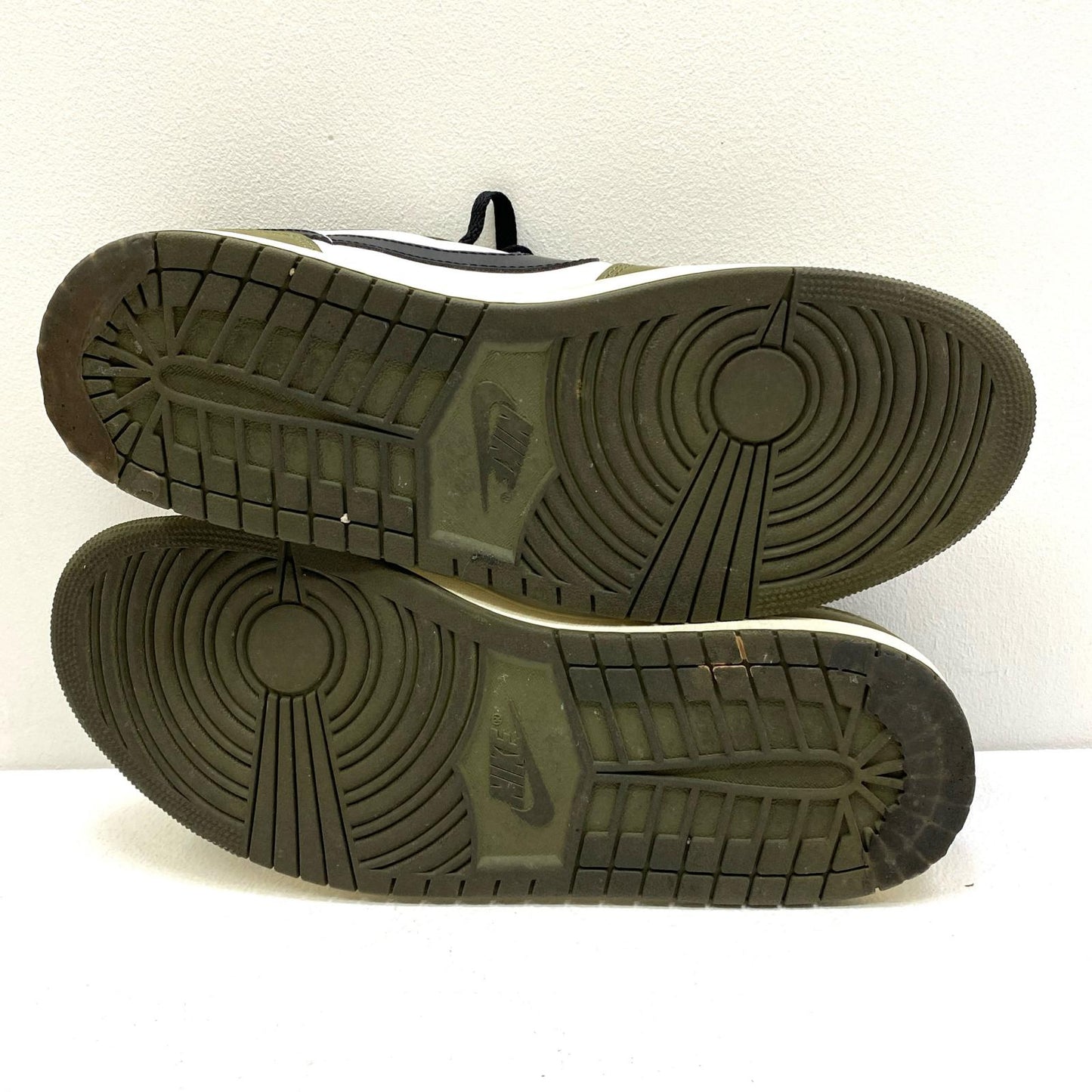 【中古】NIKE | ナイキ Air Jordan 1 Low OG スニーカー HQ6998-200 オリーブ 29cm【加古川店】