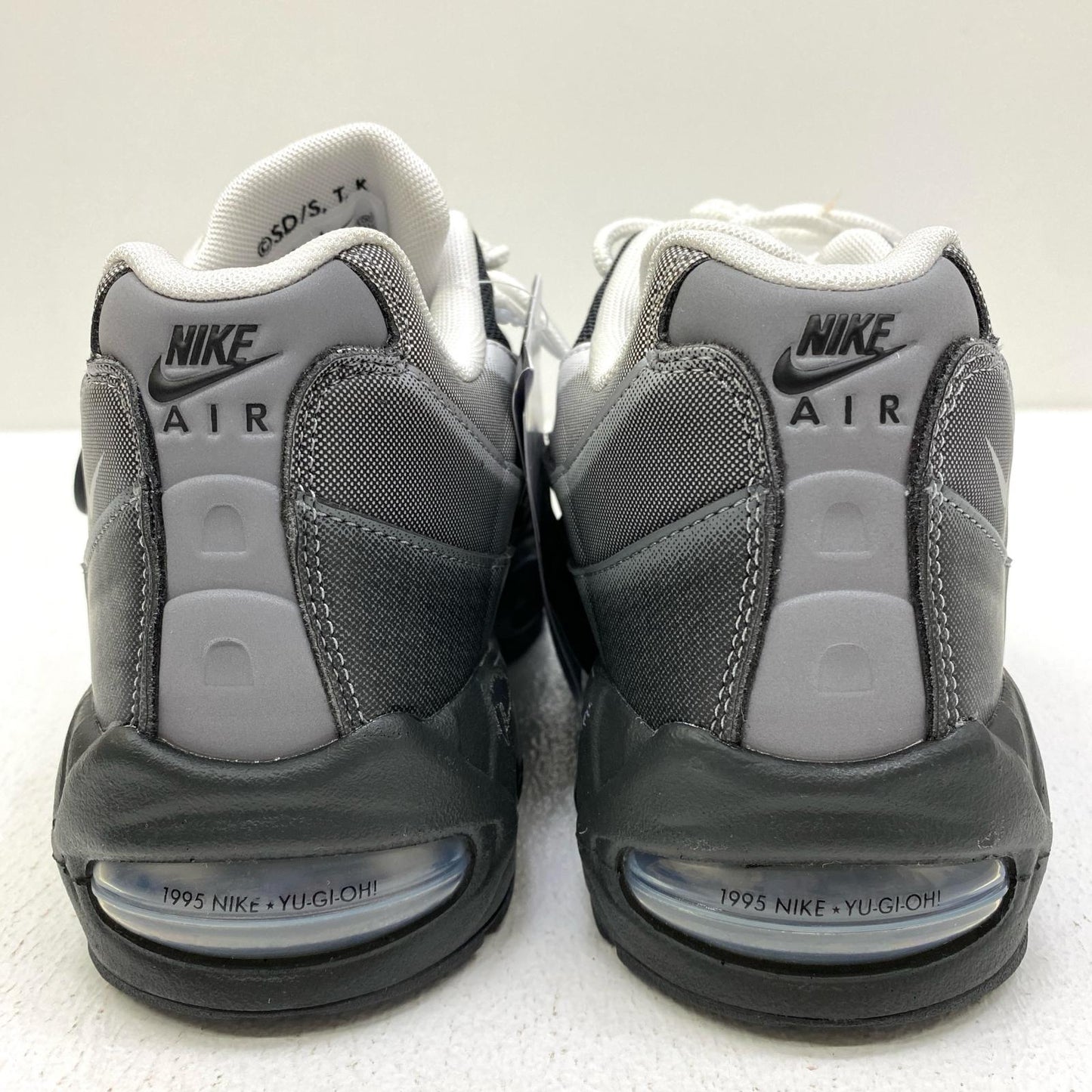【中古】NIKE | ナイキ 遊戯王 × ナイキ エアマックス95 スニーカー ii7404-100 ブラック 27cm【加古川店】