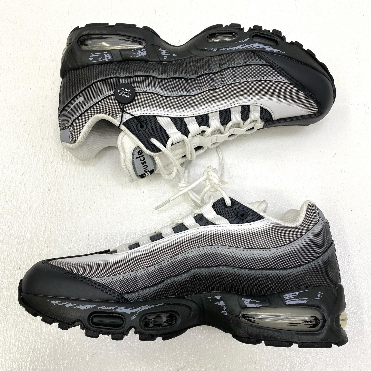 【中古】NIKE | ナイキ 遊戯王 × ナイキ エアマックス95 スニーカー ii7404-100 ブラック 27cm【加古川店】