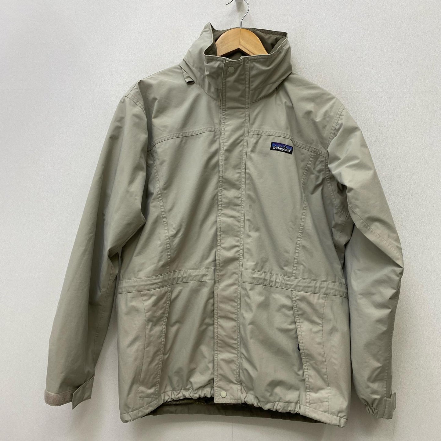 【中古】patagonia | パタゴニア Liquid Sky Jacket ナイロンジャケット 83640E ベージュ サイズ：M【加古川店】